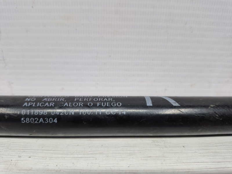 Амортизатор крышки багажника Mitsubishi Outlander XL 2.2 DIESEL 4N14 2007 (б/у) Киев - изображение 4