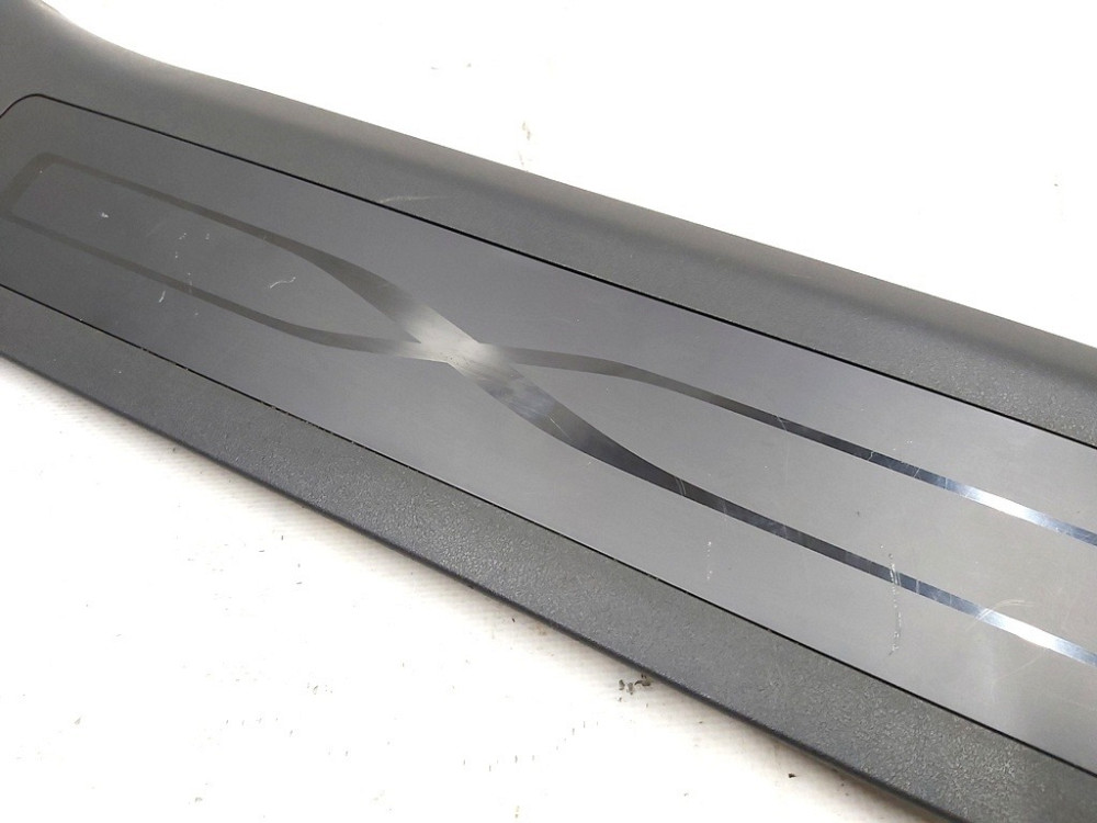 1Облицовка порога задней правой двери с повреждением Tesla model X 1105148-00-B Київ - зображення 3
