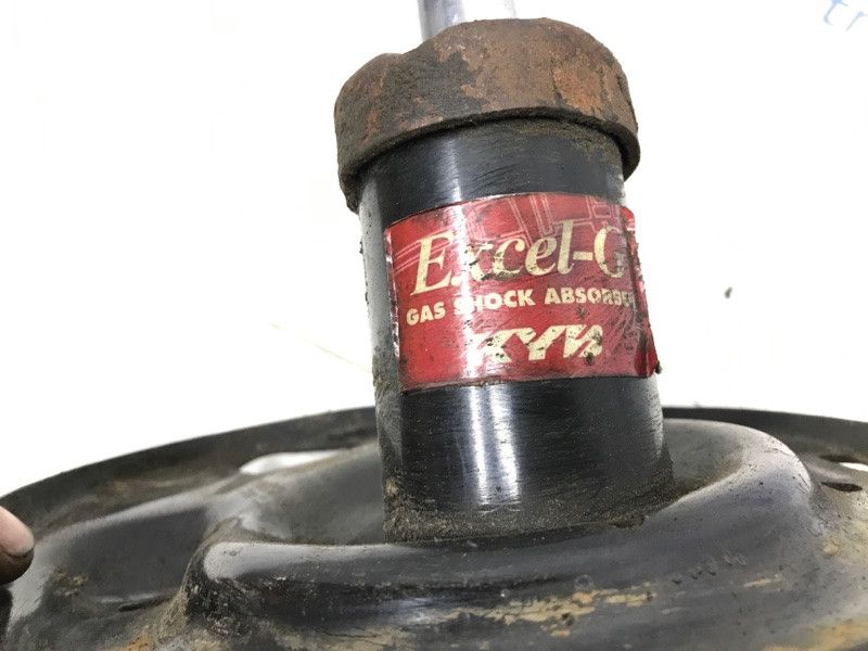 Амортизатор передний левый Toyota RAV 4 A30 2.2 DIESEL 2ADFTV 2005 (б/у) Київ - зображення 5