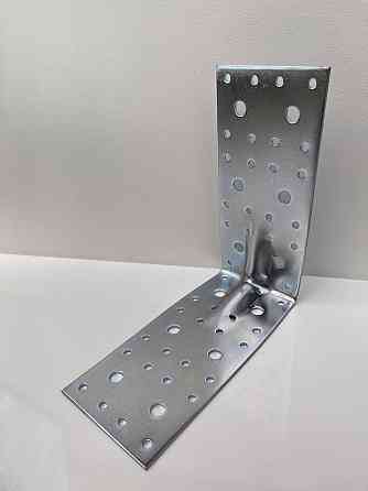 Куточок писилений 150х150х70х2 мм кріпильний рівносторонній для кріплення деревяної балки з ребром Нововолынск