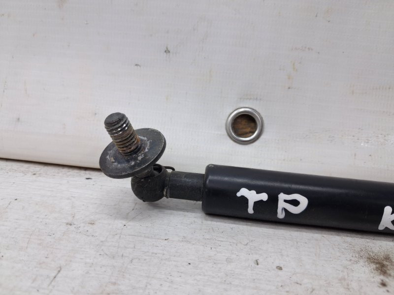 Амортизатор капота Toyota Prado J120 3.0 DIESEL 1KDFTV 2002 (б/у) Київ - зображення 3