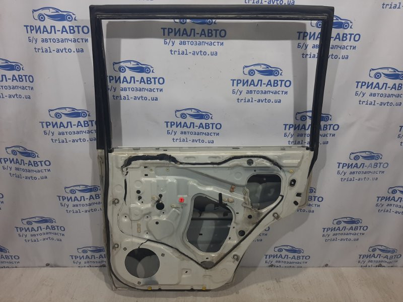 Дверь задняя правая Toyota Land Cruiser J100 1998 задн. прав. (б/у) Киев - изображение 8