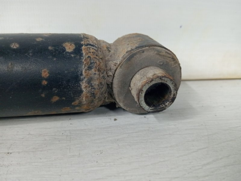 Амортизатор задний Mazda 3 BK 1.6 БЕНЗИН Z6 2003 (б/у) Киев - изображение 2