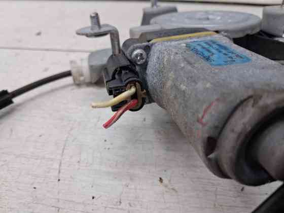 Стеклоподъемник задний правый SsangYong Korando C200 2.0 DIESEL D20DT 2010 (б/у) Київ