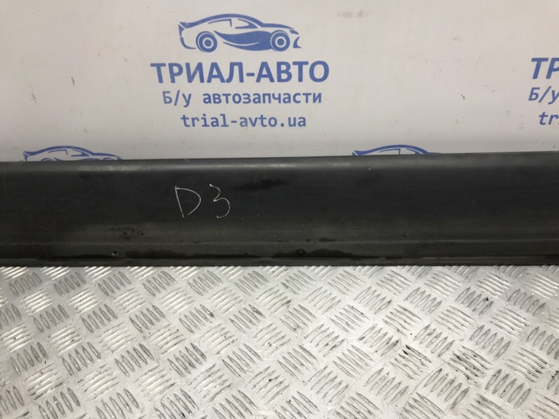 Накладка порога внешняя левая Mitsubishi Pajero Wagon 4 3.2 ДИЗЕЛЬ 4M41 2006 (б/у) Київ - зображення 3