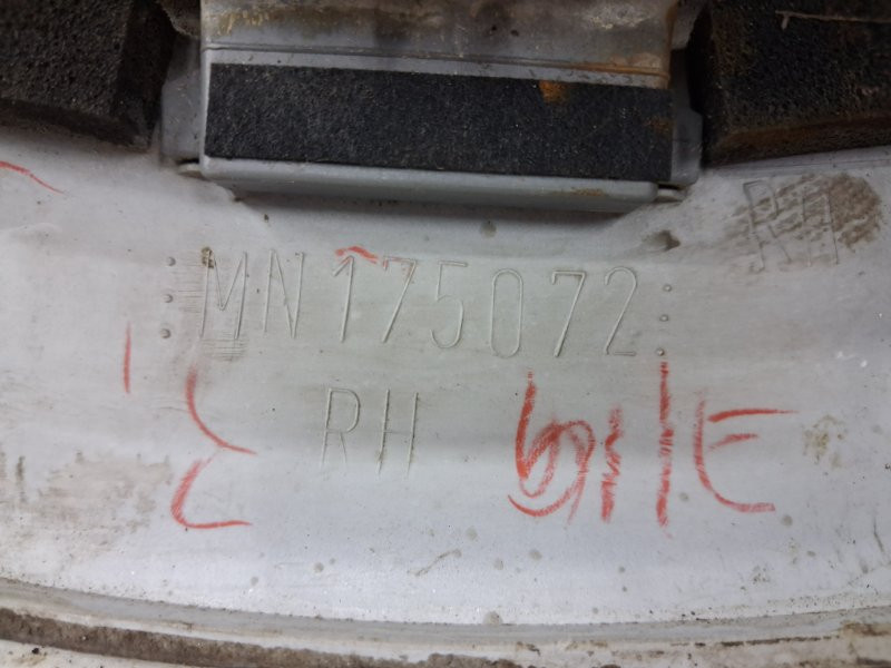 Накладка крыла Mitsubishi Outlander CU 2.4 БЕНЗИН 4G69 2003 задн. прав. (б/у) Київ - зображення 5