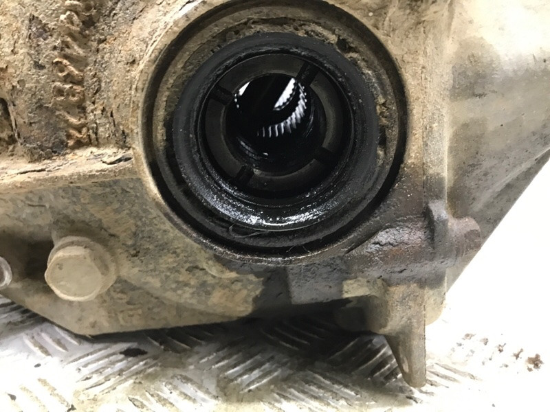 Редуктор задний Mitsubishi Pajero Wagon 4 3.2 ДИЗЕЛЬ 4M41 2006 (б/у) Киев - изображение 3