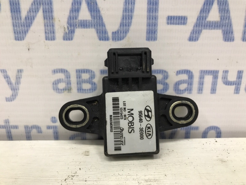 Датчик ускорения ESP Kia Sorento BL 2.5 DIESEL D4CB 2002 (б/у) Київ - зображення 1