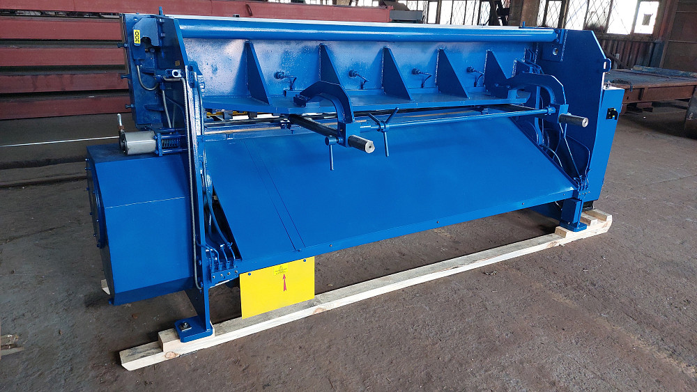 Гильятина 6х2500 модели НКЧ 6020 Чернігів - зображення 4