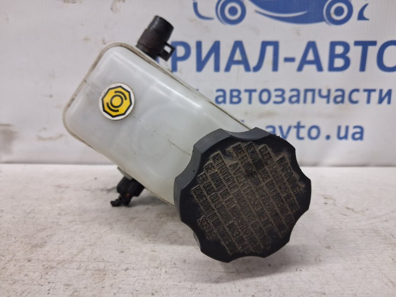 Бачок главного тормозного цилиндра Hyundai I30 FD 1.6 DIESEL D4FB 2007 (б/у) Київ - зображення 2