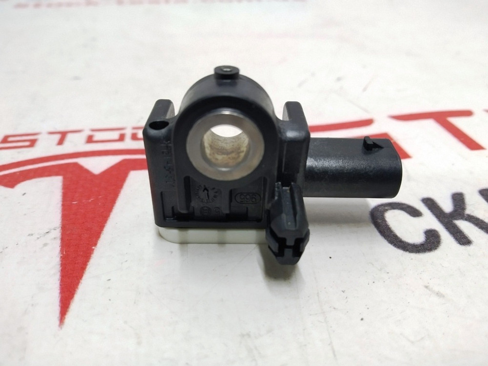 Датчик удара стойка-D Tesla model X 1060058-00-A Київ - зображення 1