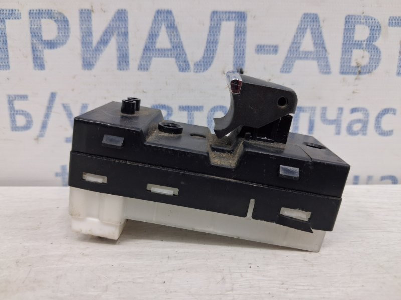 Кнопка стеклоподъемника Infiniti Q50 V37 2.2 DIESEL OM651 2013 (б/у) Київ - зображення 1