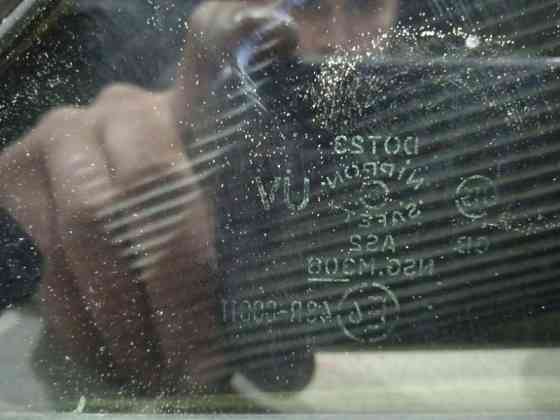 Стекло двери задней правой (форточка) Toyota Camry 2006-2011 6812306050 (Арт. 1458) Київ