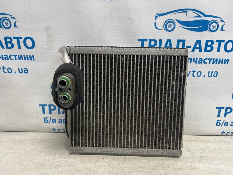 Испаритель кондиционера Kia Sorento XM 2.4 БЕНЗИН G4KJ 2009 (б/у) Київ - зображення 1