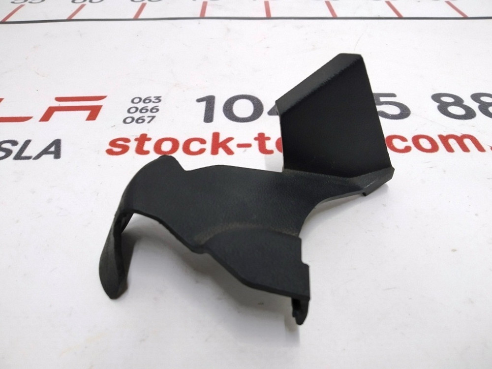 Накладка декоративная петли капота левой Tesla model 3 1112071-00-A Київ - зображення 2