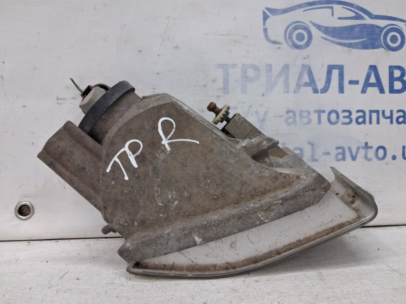 Фара противотуманная правая Toyota Prado J120 4.0 1GR-FE 2002 (б/у) Київ - зображення 5