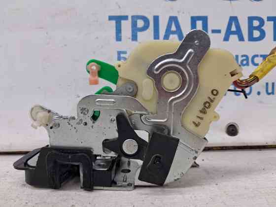 Замок двери задний левый Kia Sorento BL 2.5 DIESEL D4CB 2002 (б/у) Киев