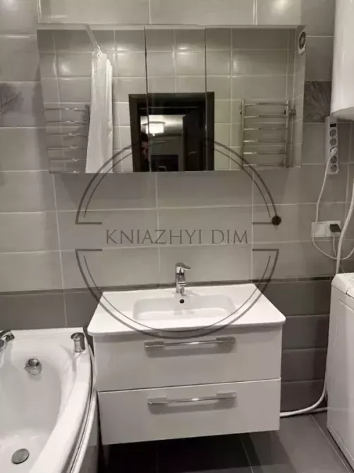 Продаж 3 кімнатна квартира по вул. Градинська Код 21145794 Киев - изображение 5