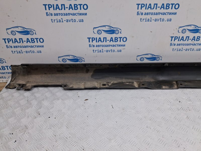 Накладка порога внешняя правая Toyota Avensis T25 2.2 DIESEL 2ADFTV 2002 (б/у) Київ - зображення 5