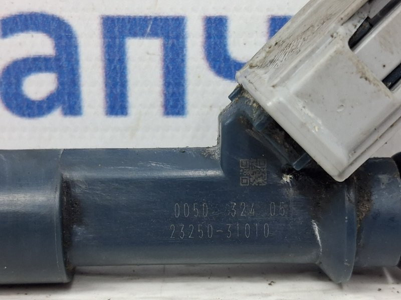 Форсунка топливная Toyota Prado J120 4.0 1GR-FE 2002 (б/у) Киев - изображение 3