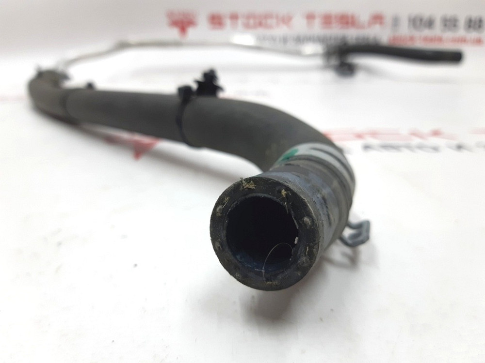 1Шланг системы охлаждения основной батареи Tesla model S 1028527-00-B Киев - изображение 2