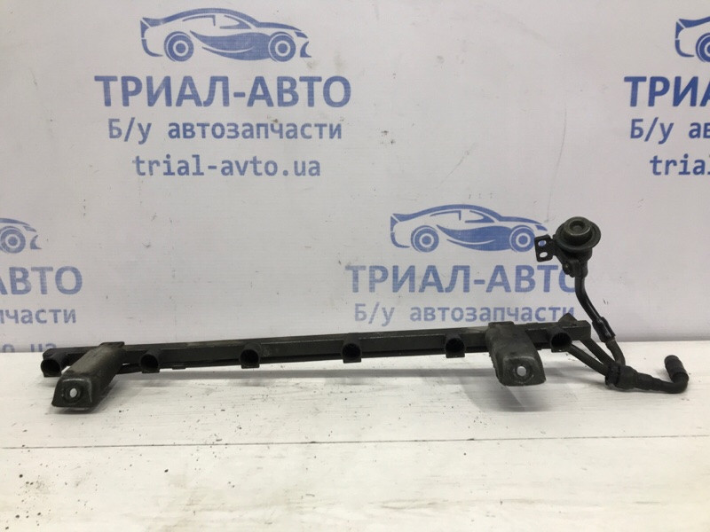 Топливная рампа Chevrolet Epica V250 2.0 X20D1 2006 (б/у) Київ - зображення 2