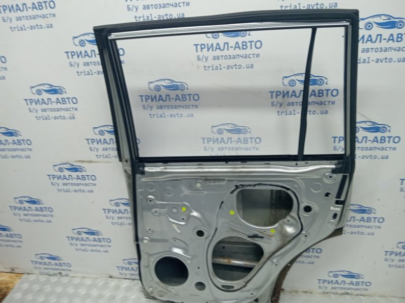 Дверь задняя правая Toyota Prado J120 4.0 1GR-FE 2002 (б/у) Київ - зображення 10
