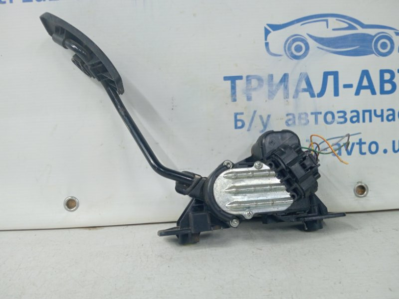 Педаль газа Mitsubishi Pajero Wagon 4 3.2 ДИЗЕЛЬ 4M41 2006 (б/у) Киев - изображение 2