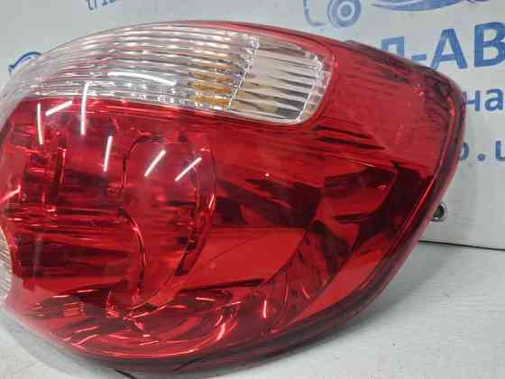 Фонарь задний внешний правый Mitsubishi Outlander CU 2.4 БЕНЗИН 4G69 2003 (б/у) Киев