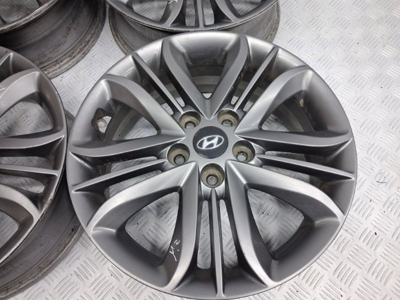 Диски титан комплект R17 Hyundai IX35 LM 1.7 DIESEL D4FD 2009 (б/у) Киев - изображение 5