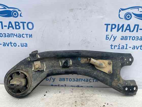 Рычаг задней подвески продольный левый Kia Sorento XM 2.4 БЕНЗИН G4KJ 2009 (б/у) Киев