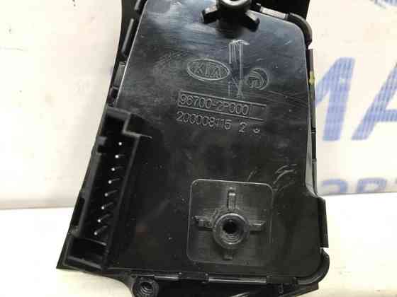 Кнопки руля Kia Sorento 2009-2014 967002P000 (Арт. 54326) Київ