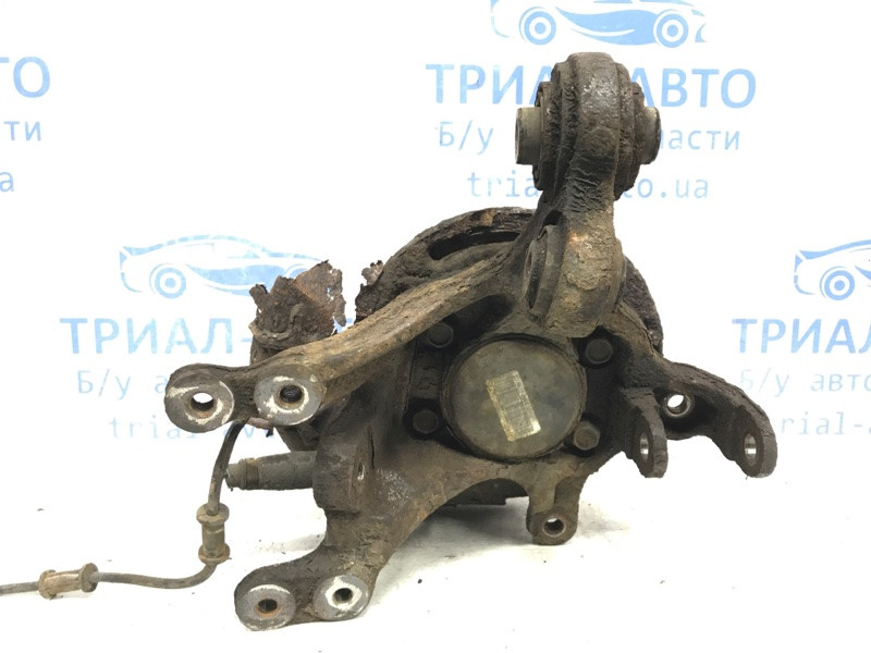 Цапфа задняя левая со ступицей Kia Ceed ED 1.6 DIESEL D4FB 2006 (б/у) Київ - зображення 1