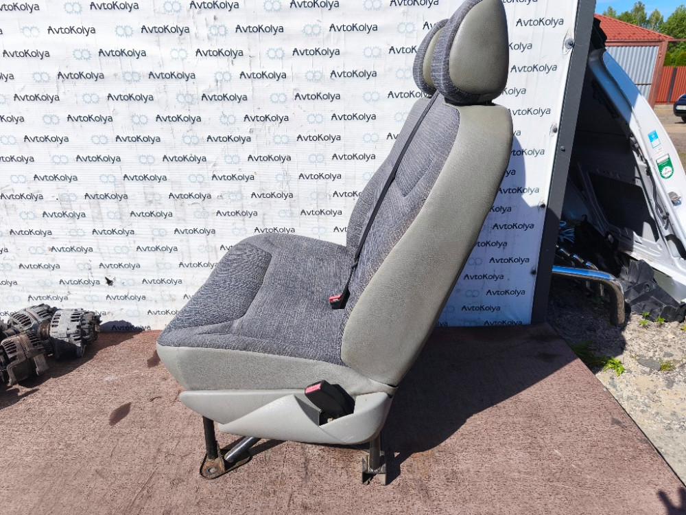 Сиденье переднее пассажира двойное Nissan Primastar 2001-2013 Ковель - зображення 7