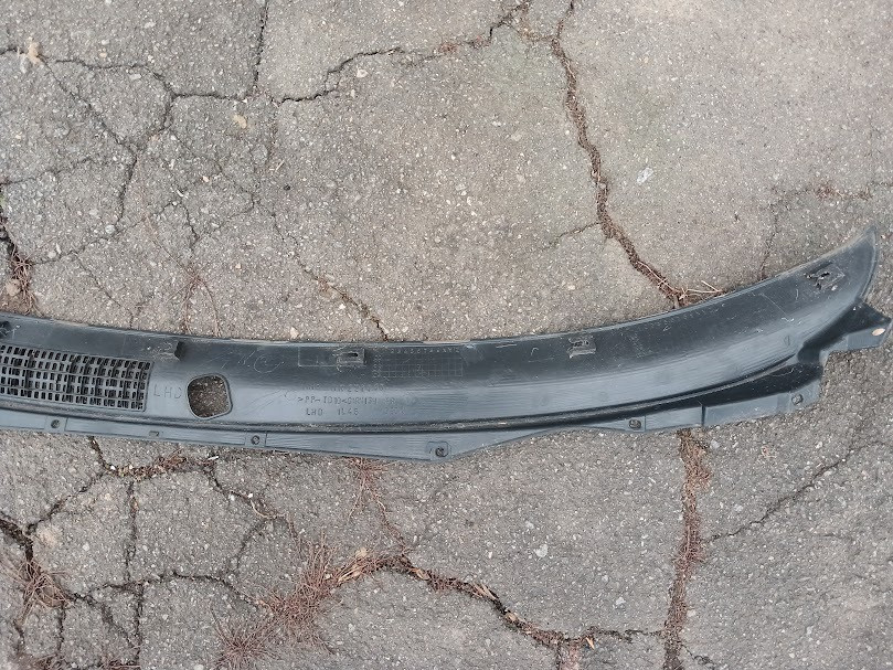 MR221996, Пластик під лобове скло Mitsubishi Pajero, 99-09 оригінал Винница - изображение 4