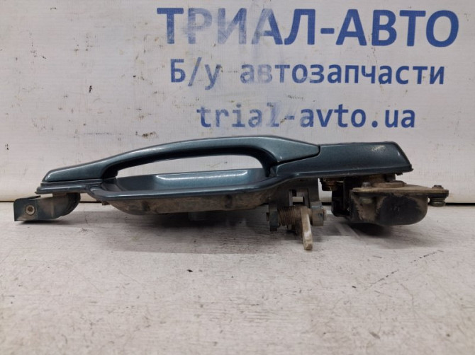 Ручка двери внешняя передняя правая Mitsubishi Pajero Wagon 3 3.2 ДИЗЕЛЬ 4M41 1999 (б/у) Київ - зображення 2