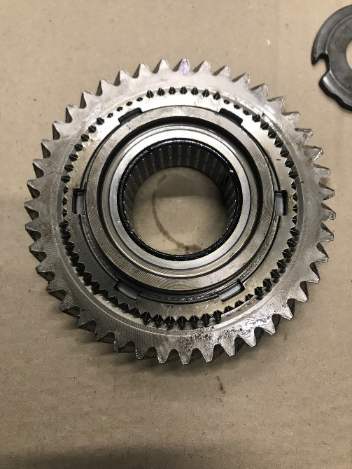 Бу шестерня 1-а передача, 43 зуба Renault 8200440074 Trafic Laguna Кропивницкий - изображение 1