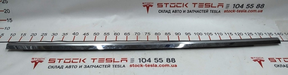 1Молдинг наружный нижний двери задней правой хром Tesla model X 1032168-88-D Киев - изображение 1