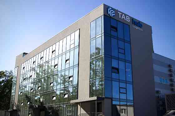 Офісне приміщення 17 кв. м. видове у сучасному офісно-складському комплексі Київ