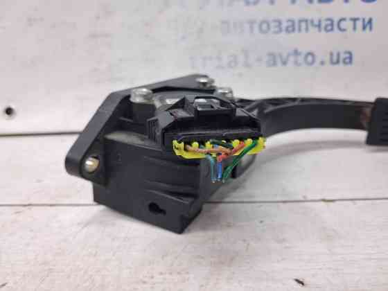 Педаль газа Kia Sorento BL 2.5 DIESEL D4CB 2002 (б/у) Киев