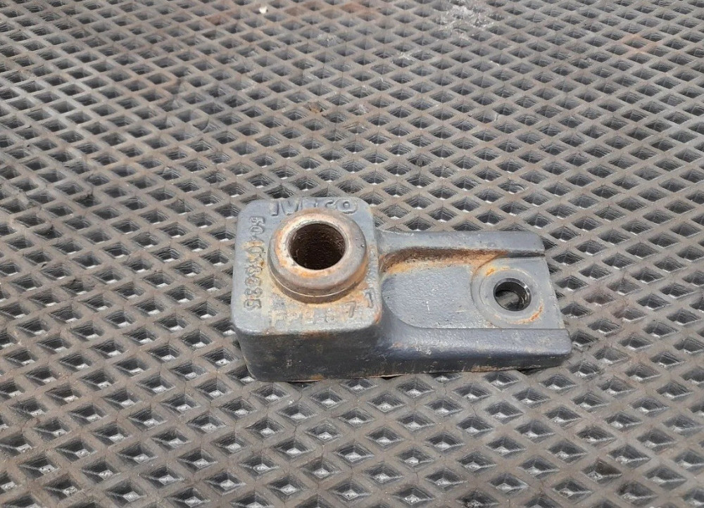 504038635 Кронштейн амортизатора подвески кабыни Iveco Stralis Львів - зображення 1