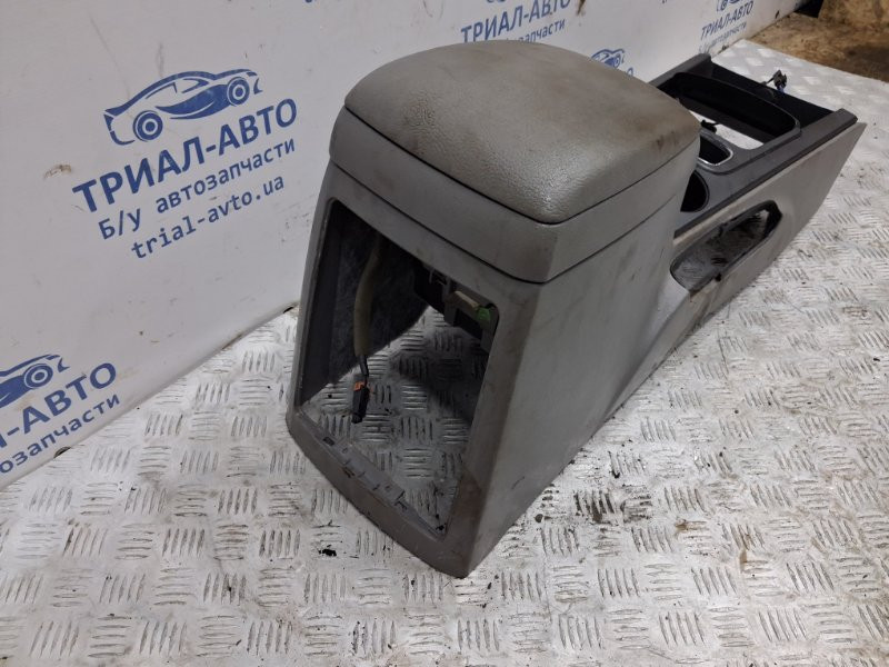 Подлокотник Kia Sorento BL 2.5 DIESEL D4CB 2002 (б/у) Киев - изображение 6