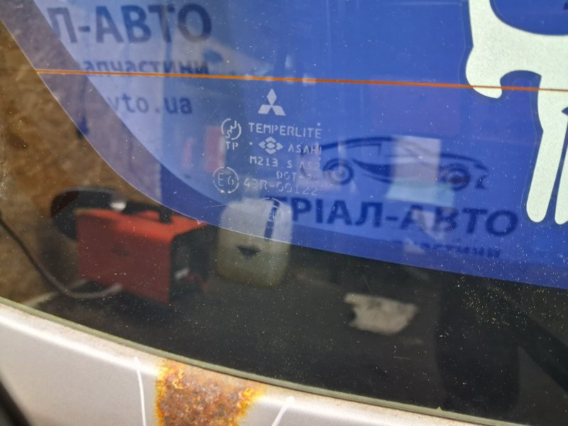 Крышка багажника Mitsubishi Pajero Wagon 3 3.2 ДИЗЕЛЬ 4M41 1999 (б/у) Киев - изображение 9