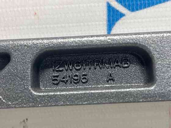 Внутренняя отделка ручки багажника Jeep Cherokee KL 2.4 БЕНЗИН ED6 2013 (б/у) Київ