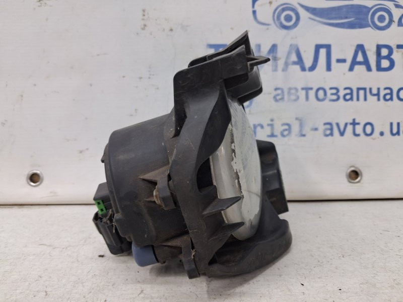 Фара противотуманная правая Toyota Auris E150 1.6 БЕНЗИН 1ZRFAE 2006 (б/у) Киев - изображение 4