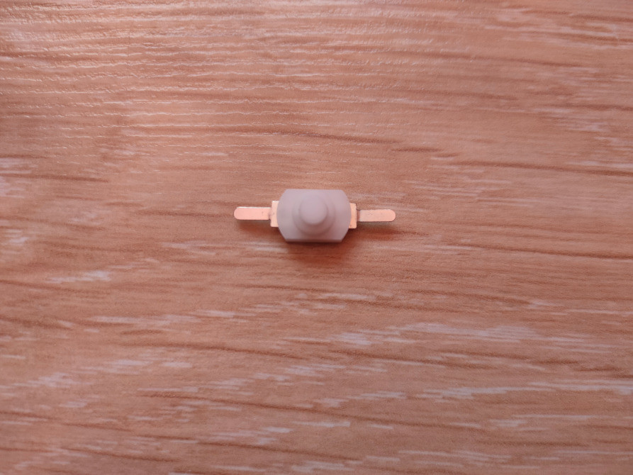 Кнопка белая с фиксацией вкл.выкл Київ - зображення 3