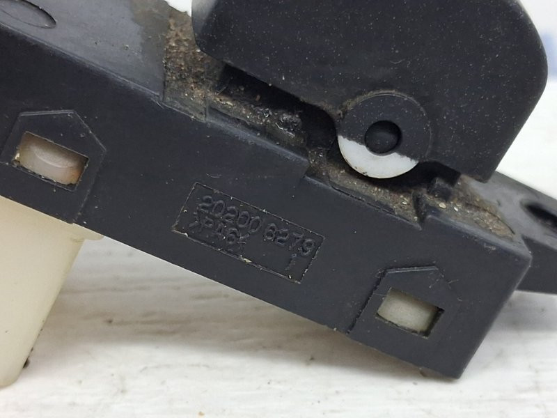 Кнопка стеклоподъемника SsangYong Rexton Y250 2.7 D27DT 2006 (б/у) Киев - изображение 4