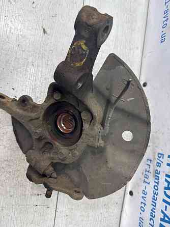 Кулак поворотный левый со ступицей Hyundai IX35 LM 1.7 DIESEL D4FD 2009 (б/у) Киев