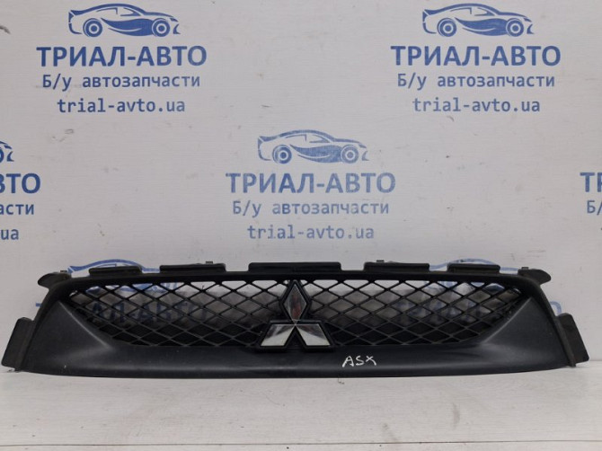 Решетка радиатора Mitsubishi ASX GA 1.8 DIESEL 4N13 2010 (б/у) Київ - зображення 1