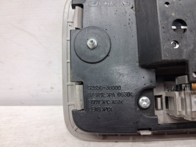 Плафон задний Kia Sportage SL 1.7 DIESEL D4FD 2010 (б/у) Київ - зображення 3